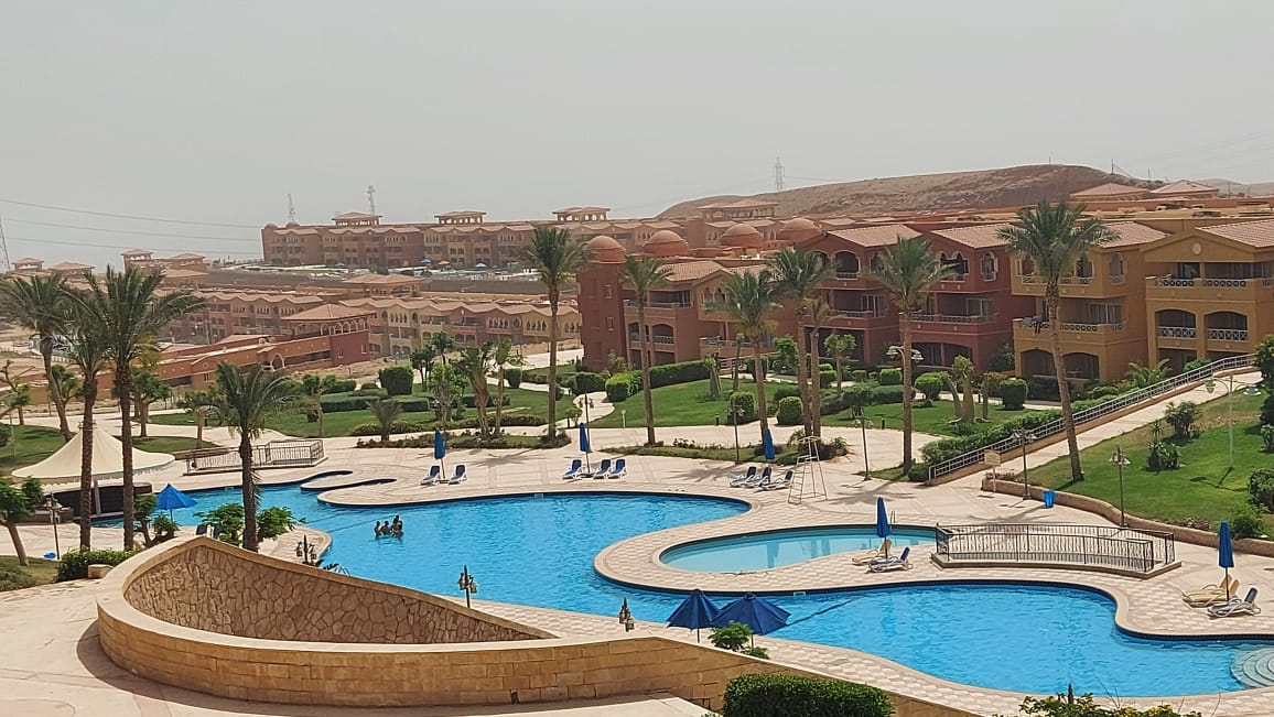 amous luxury resort located on the Red Sea coast in Egypt. It is known for its beautiful mountain views, sandy beaches, golf courses, and fun cable car rides.